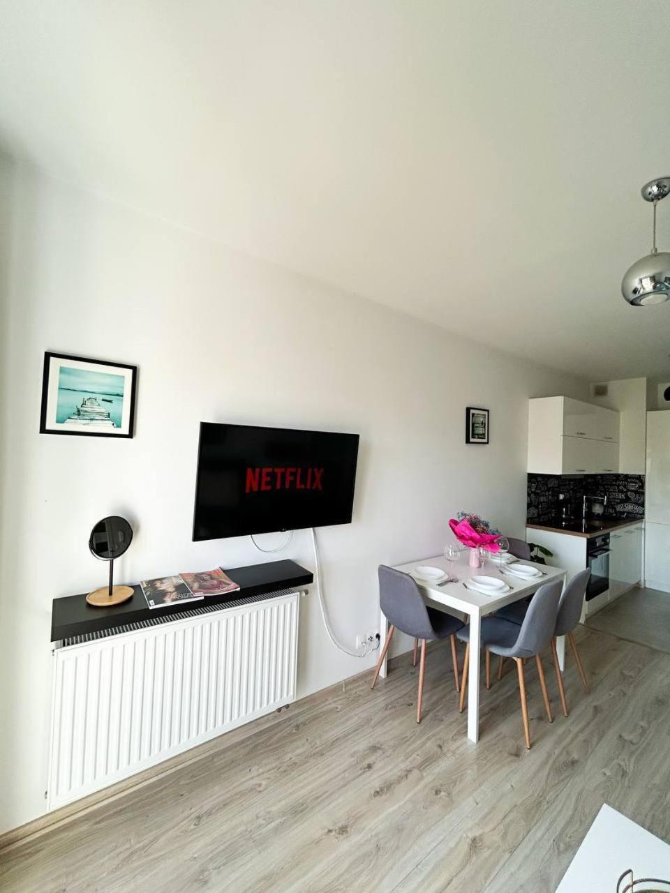 Lumina Comfy Apartment Lodz Exterior photo
